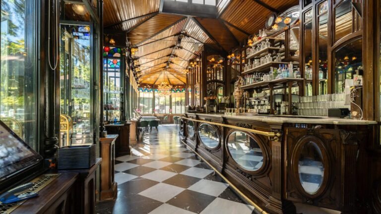 Cafes con historia y encanto en Madrid: un recorrido cultural