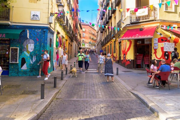 Explorando el Madrid más castizo: un recorrido tradicional