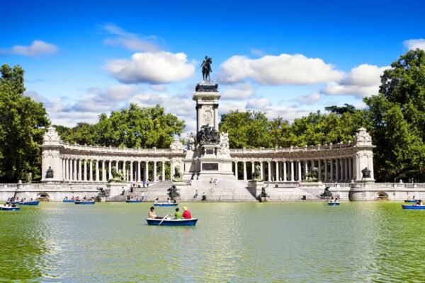 Guía completa para visitar todo el Parque del Retiro