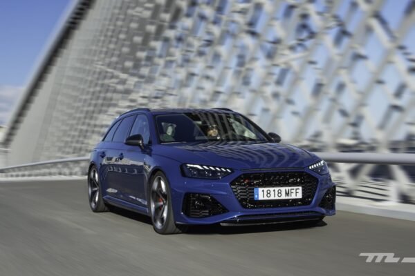 Audi IS4: Características y rendimiento del compacto deportivo