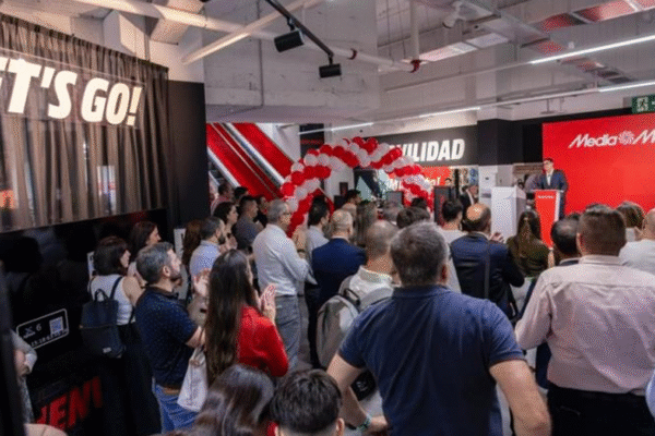 Mediamarkt Castellana informacion servicios y horarios