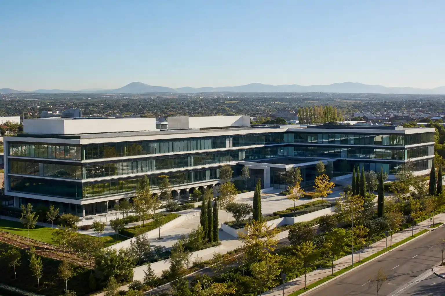 OfficeMadrid ampliará su presencia en Madrid con un nuevo centro de negocios en Pozuelo en 2027